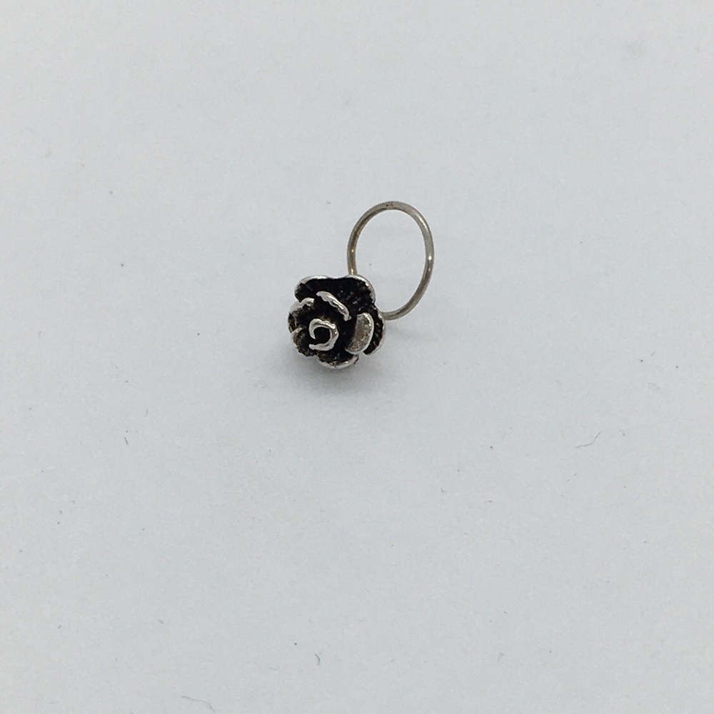 Rose nose ring stud